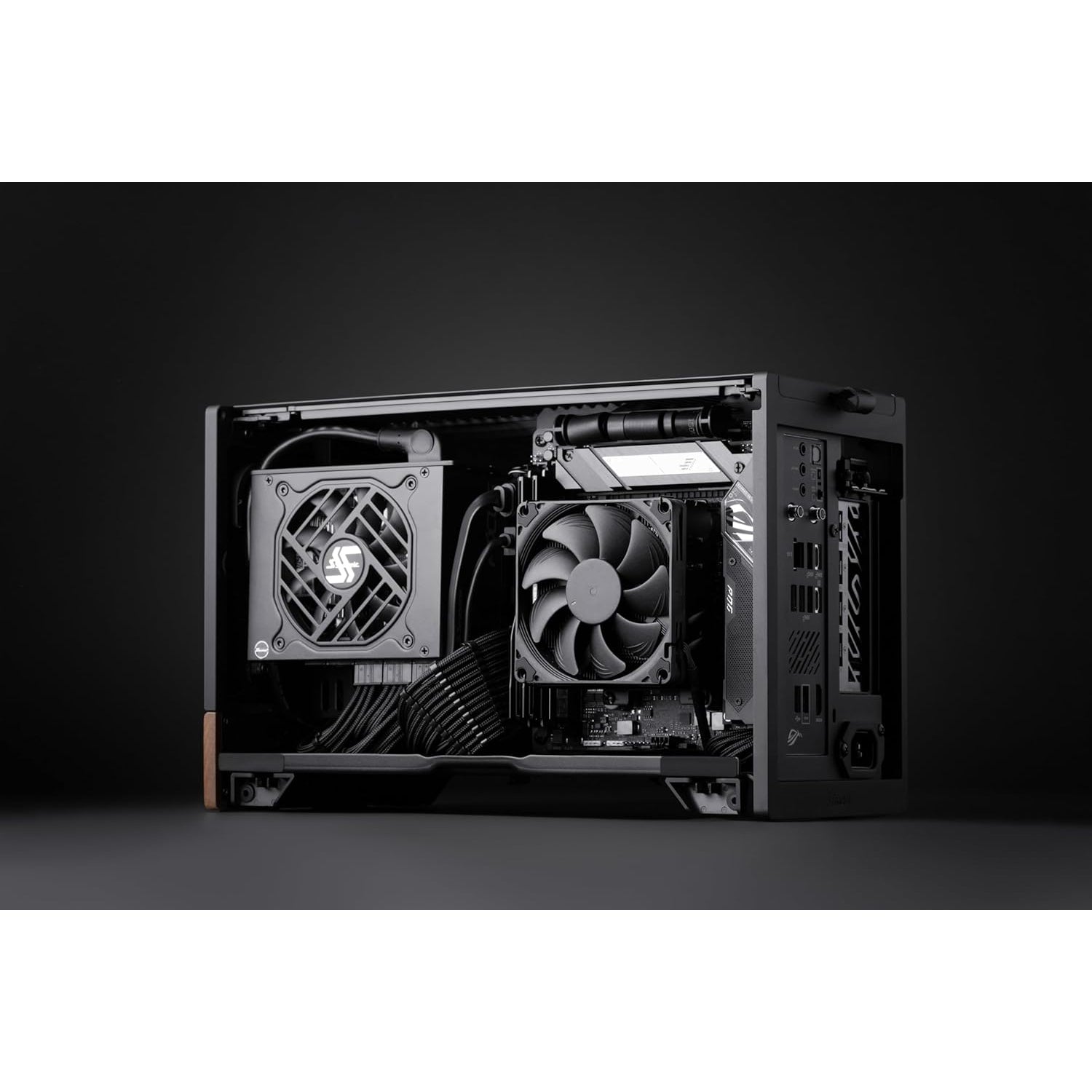 BREUNOR ATLANTE - Mini PC Gaming Intel i5 14600K , Rtx 5060 Ti 16Gb, RAM 32GB DDr5 , NVMe 1TB, Cooler Noctua , Pc Da Gaming ITX, Windows 11