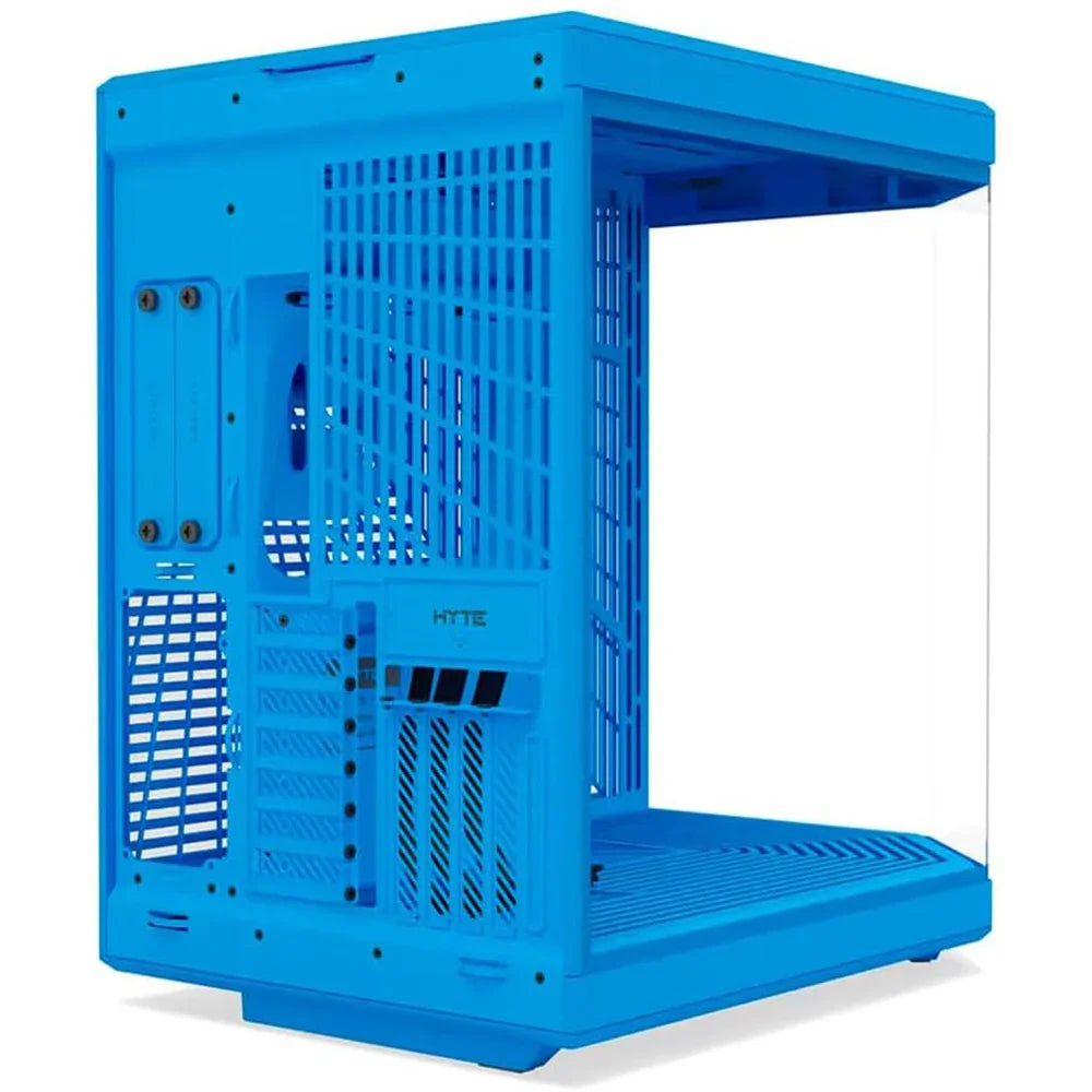 Case HYTE Y70 BLUEBERRY MILK PC Mid Tower ATX, E-ATX , Triplo Vetro temperato, Porte 1x USB-C 3.2 Gen 2, 2x USB-A 3.2 Gen 1 - BREUNOR