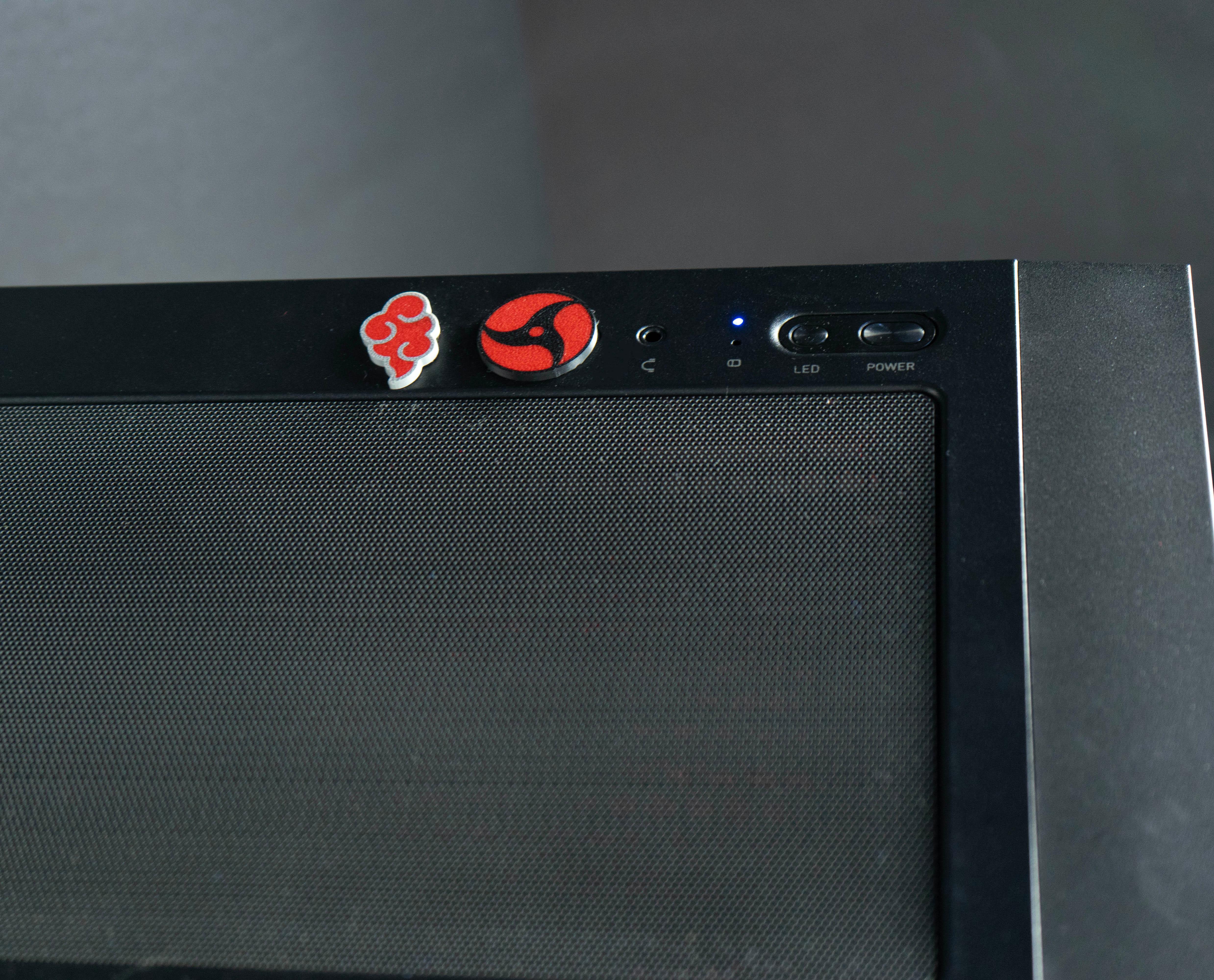 BREUNOR ITACHI V3 - PC Gaming Ryzen 7 7800X3D, RTX 5070 12GB, RAM 32GB DDr5 , SSD 1TB NVMe, AIO 360mm LCD, Windows 11 PRO - BREUNOR